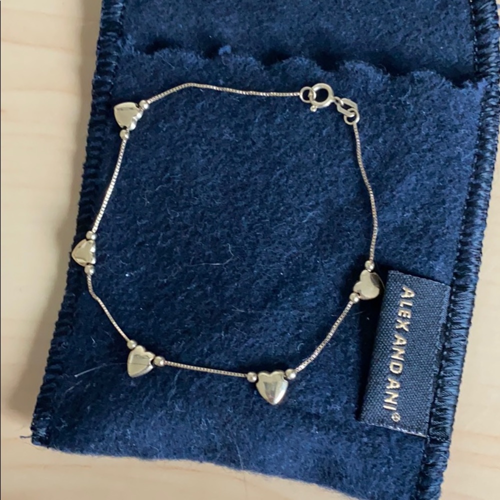 Pagoda 10K Gold Bracelet